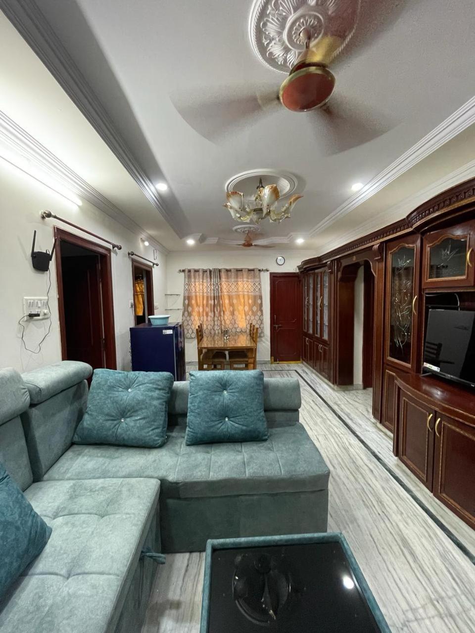 Servostay 5 Fully Furnished 2 Bhk Flats In Mvp Colony, Vizag Visakhapatnam Exteriör bild